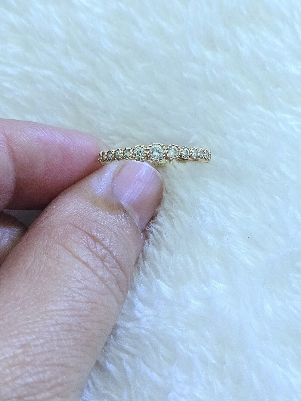 Dainty 14K Gold💛 Ring💍 with Fifteen Graduated Lab🧪 Created Diamonds💎 - Picture 10 of 16